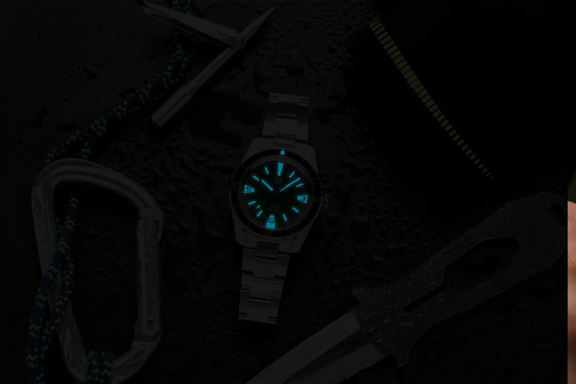 HTD aquatic space boy verde green bottle